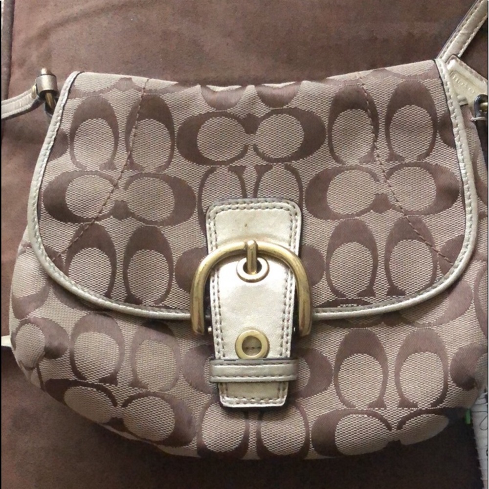 Coach signature Crossbody bag